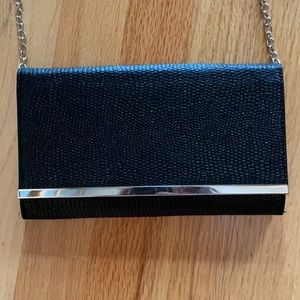 Glint convertible clutch to crossbody smokefree